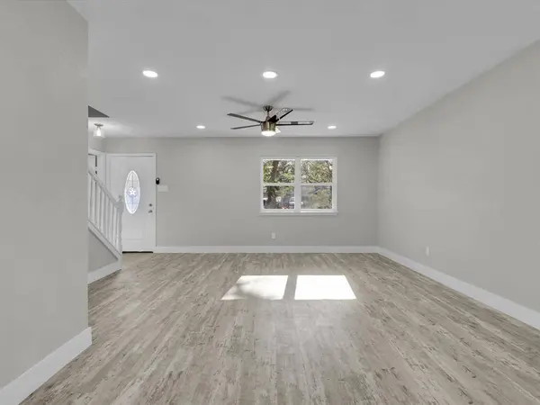 400 Pittman Avenue, Everman, TX 76140