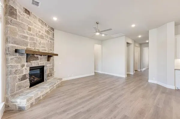 148 Kingfisher Lane, Aledo, TX 76008