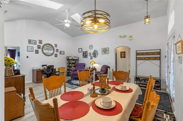 151 BLOOMINGDALE DR, Davenport, FL 33897