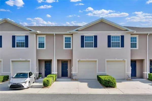 1366 YELLOW FINCH DR, Davenport, FL 33837