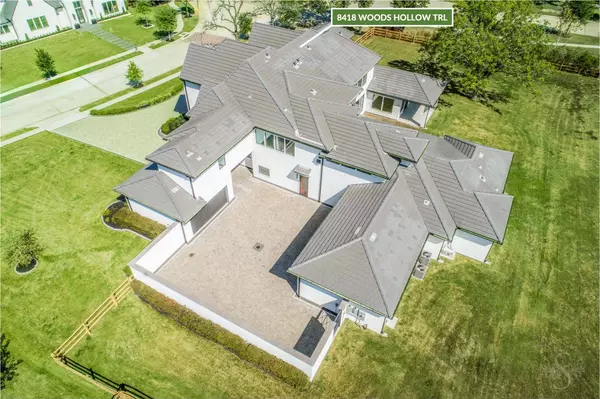 8418 Woods Hollow TRL, Fulshear, TX 77406