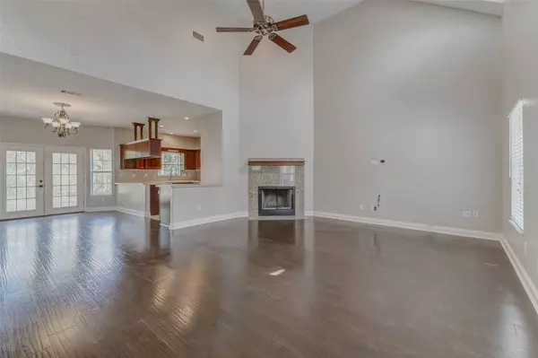 8411 Syms ST, Fulshear, TX 77441