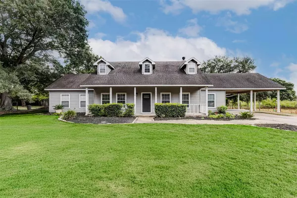 8411 Syms ST, Fulshear, TX 77441