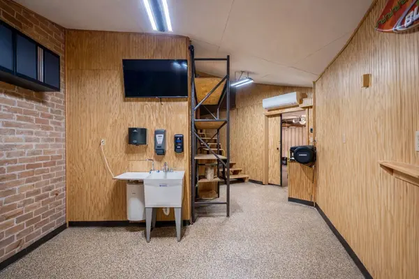 1306 Riverview CT, Houston, TX 77077