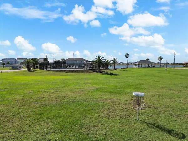 Lot 39 Buena, Galveston, TX 77554