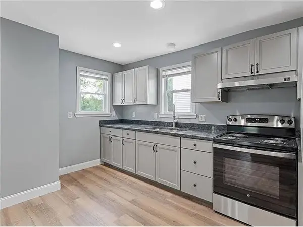 71 1st AVE #2, Woonsocket, RI 02895