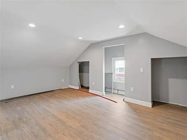 71 1st AVE #2, Woonsocket, RI 02895