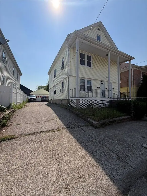 43 Tweed ST #3, Pawtucket, RI 02861
