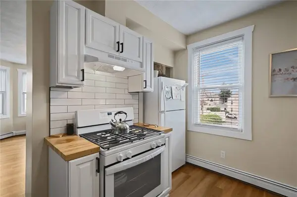 81 Ledge ST #2, Providence, RI 02904