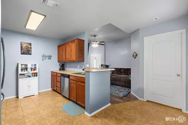 1213 Newman, Iowa Park, TX 76367