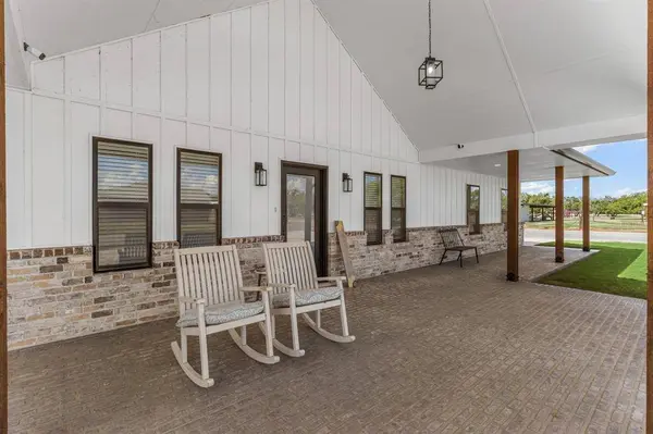 304 Mariners Way, Wichita Falls, TX 76308