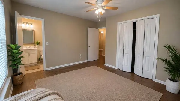 1607 N McDonald, Decatur, TX 76234