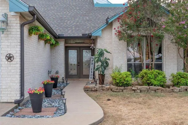9024 S Highway 174, Rio Vista, TX 76093