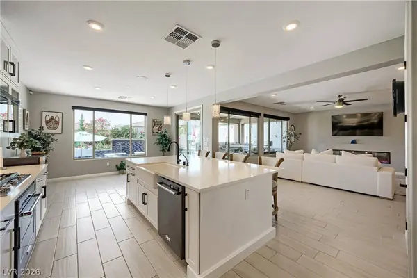 12439 Iron Bluff AVE, Las Vegas, NV 89138