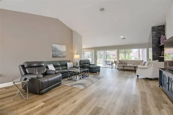 8808 Stan Crest DR, Las Vegas, NV 89134