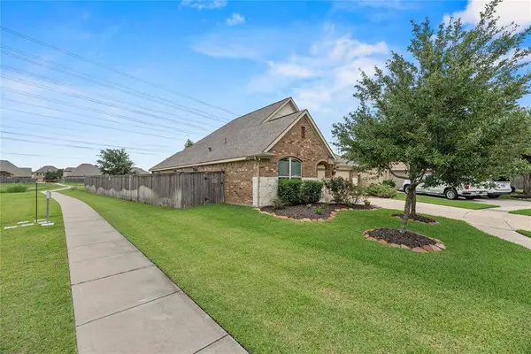 20206 Fossil Valley LN, Cypress, TX 77433