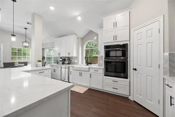 16522 Bluff Springs DR, Houston, TX 77095