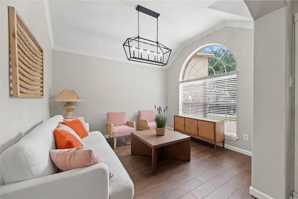 16522 Bluff Springs DR, Houston, TX 77095