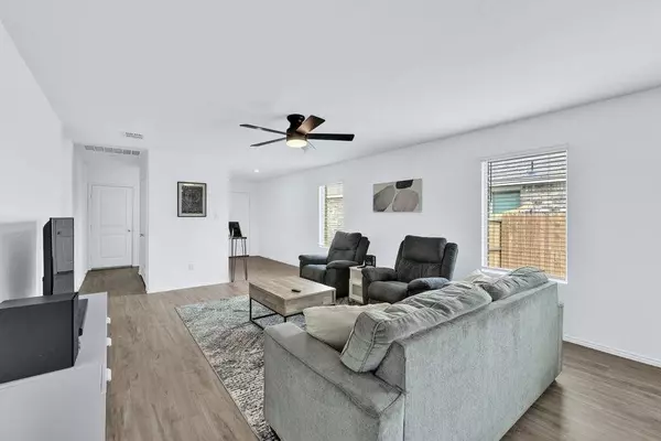 14916 Tejano Street, Fort Worth, TX 76052