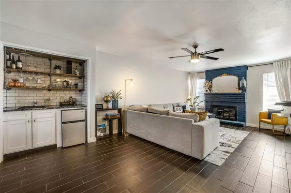 8085 Meadow Road #126, Dallas, TX 75231