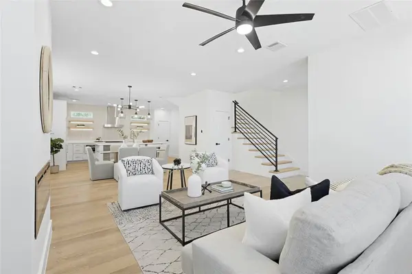 8813 Edgar ST, Houston, TX 77051