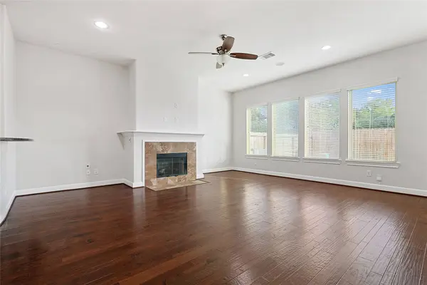 5166 Oasis PARK, Houston, TX 77021