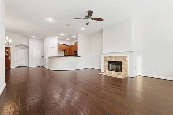 5166 Oasis PARK, Houston, TX 77021