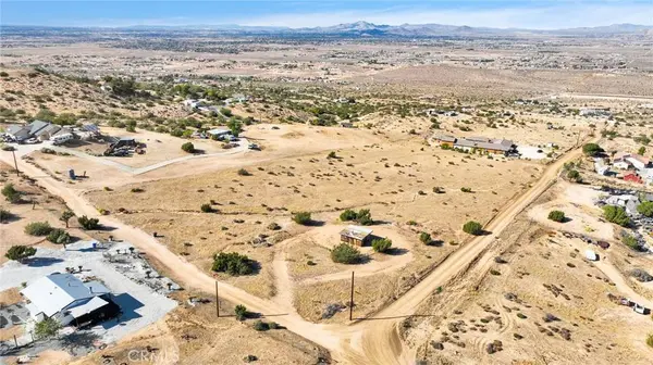 23766 Valley View, Apple Valley, CA 92308