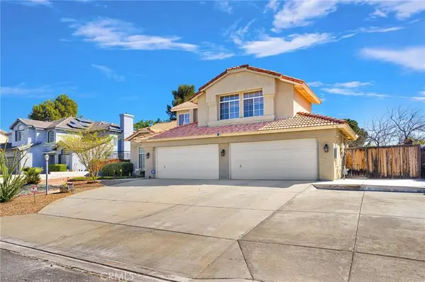 19149 San Jacinto WAY, Apple Valley, CA 92308