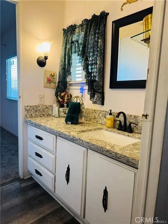 13393 Mariposa Rd #281, Victorville, CA 92395