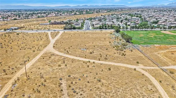 13702 Del Cerro ST, Victorville, CA 92392