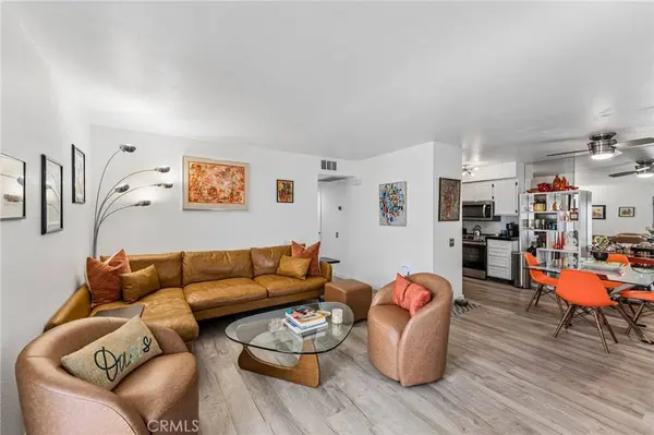 1462 Sunflower CIR N, Palm Springs, CA 92262