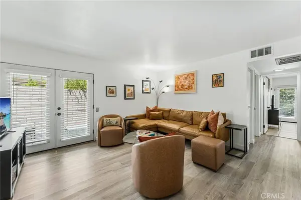 1462 Sunflower CIR N, Palm Springs, CA 92262