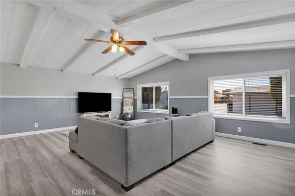 14000 El Evado RD #100, Victorville, CA 92392