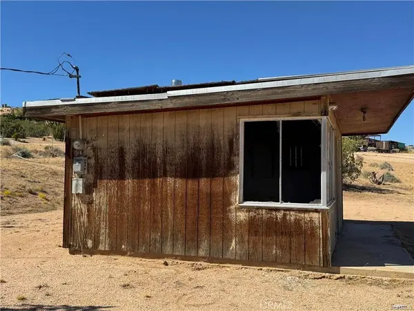 23766 Valley View RD, Apple Valley, CA 92308