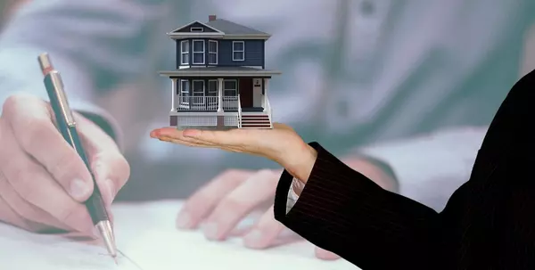 Is Your Brokerage Helping or Holding You Back in 2025?