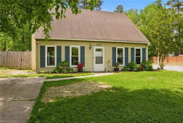 919 Cherry Creek DR, Newport News, VA 23608