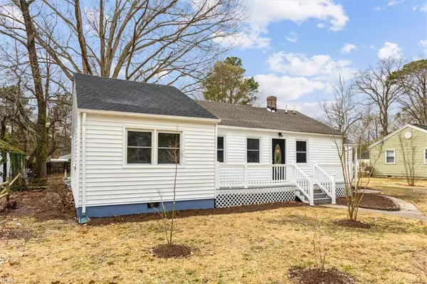 624 74th ST, Newport News, VA 23605