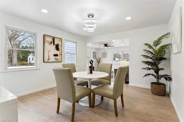 624 74th ST, Newport News, VA 23605