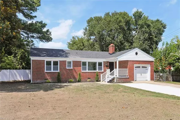 88 Wheatland DR, Hampton, VA 23666