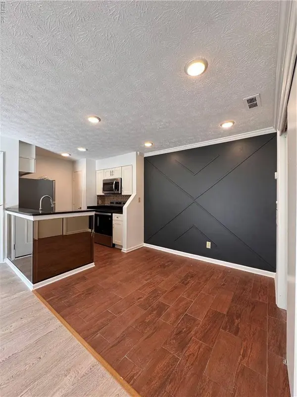 119 Cape Dorey DR #3A, Hampton, VA 23666