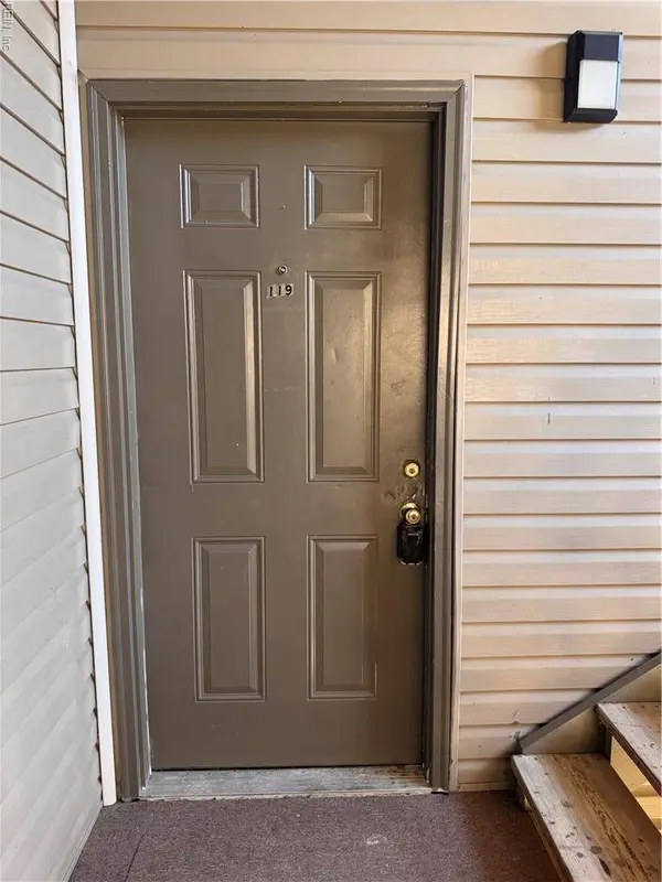 119 Cape Dorey DR #3A, Hampton, VA 23666