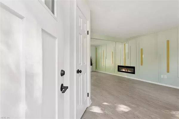 427 Bryan CT, Newport News, VA 23606