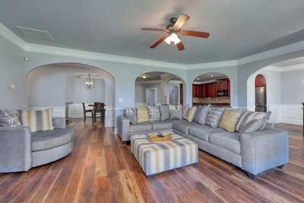 151 Landings Way, Smiths Station, AL 36877