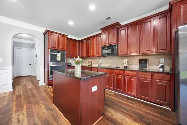 151 Landings Way, Smiths Station, AL 36877