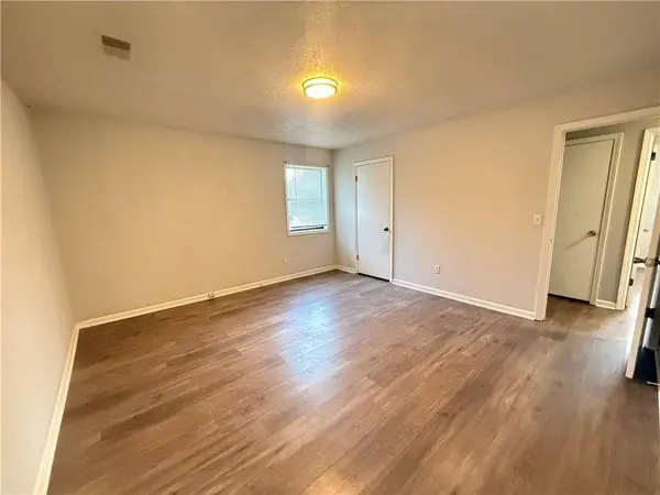 290 W Junction CT NW, Kennesaw, GA 30144