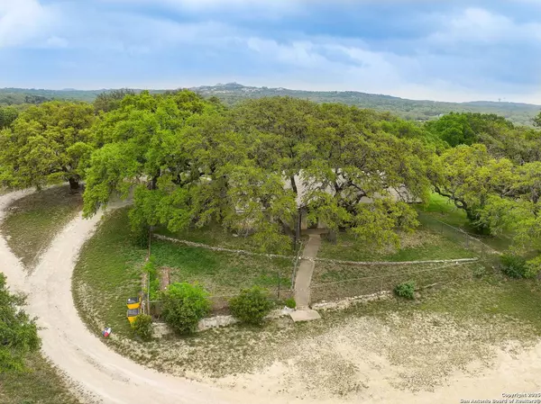 20810 Bluehill Pass, San Antonio, TX 78023