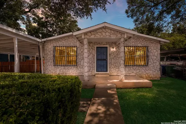 222 Cortez Ave, San Antonio, TX 78237