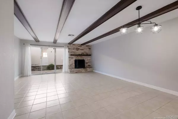 11303 Vance Jackson UNIT K1, San Antonio, TX 78230