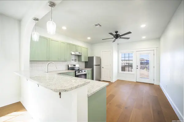 710 20th Street, Hondo, TX 78861